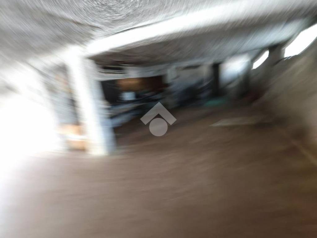 Box / garage a Minturno in Via Cadorna, 84 - Foto 4