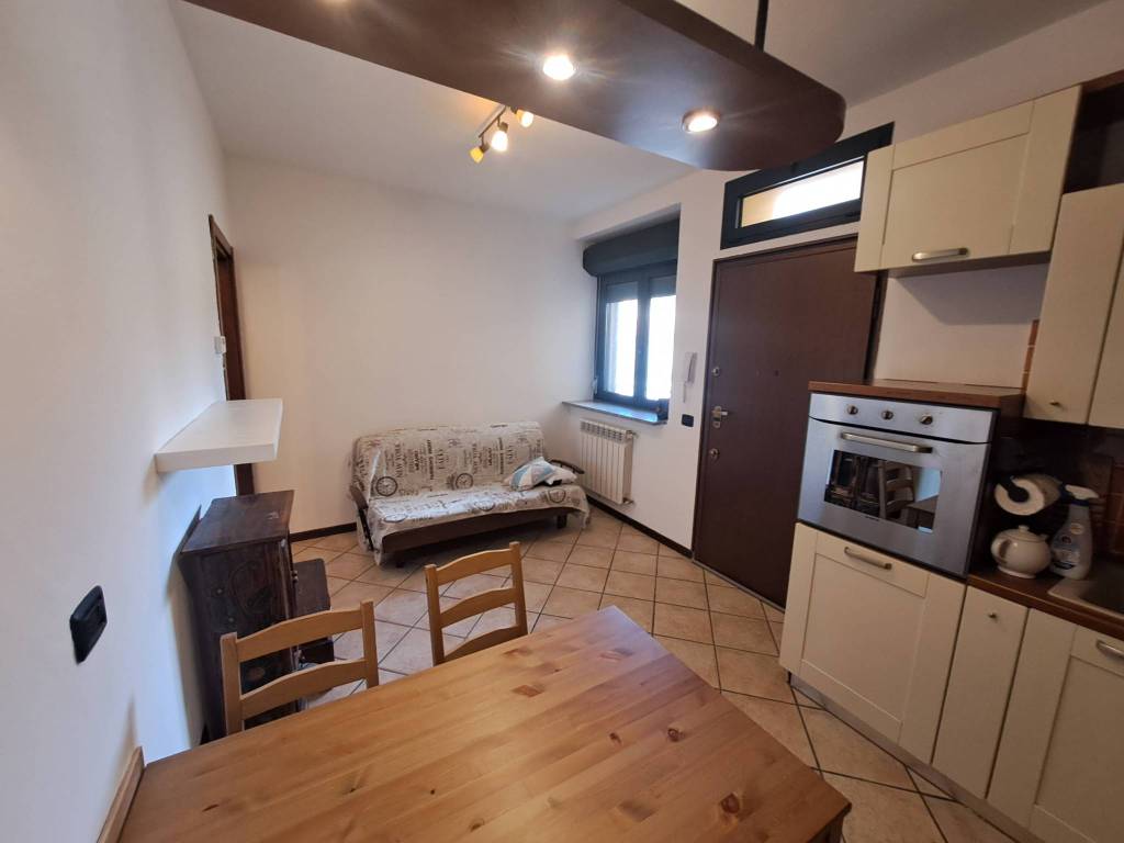 Appartamento a Marnate in Via San Sebastiano, 76 - Foto 4