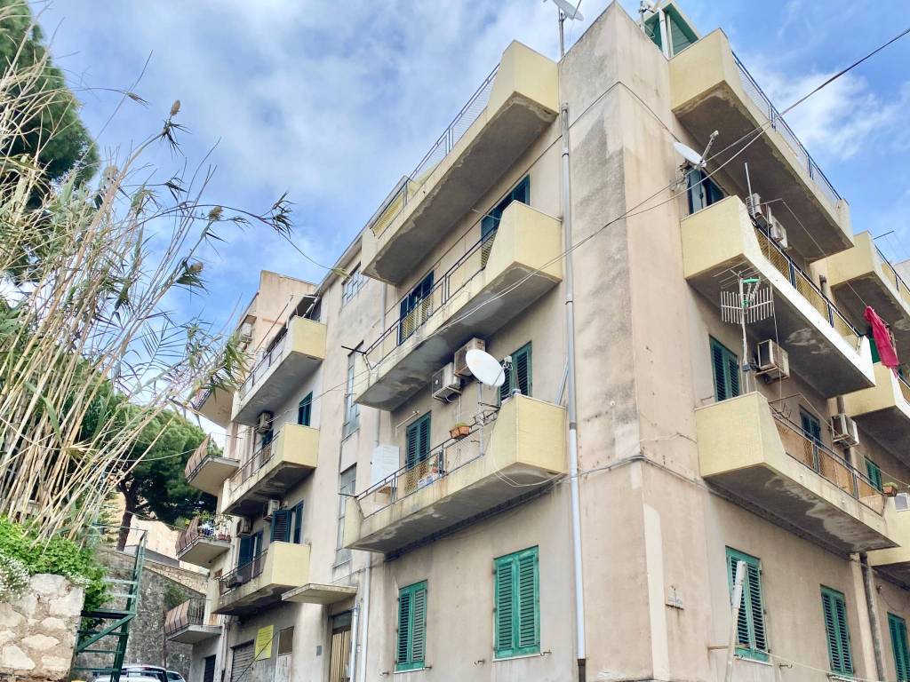 Appartamento a Messina in Piazza San Giovanni Decollato - Foto 2