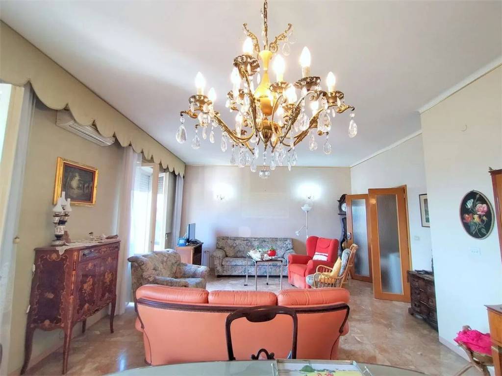 Appartamento a Fermo in Largo San Giuliano - Foto 2
