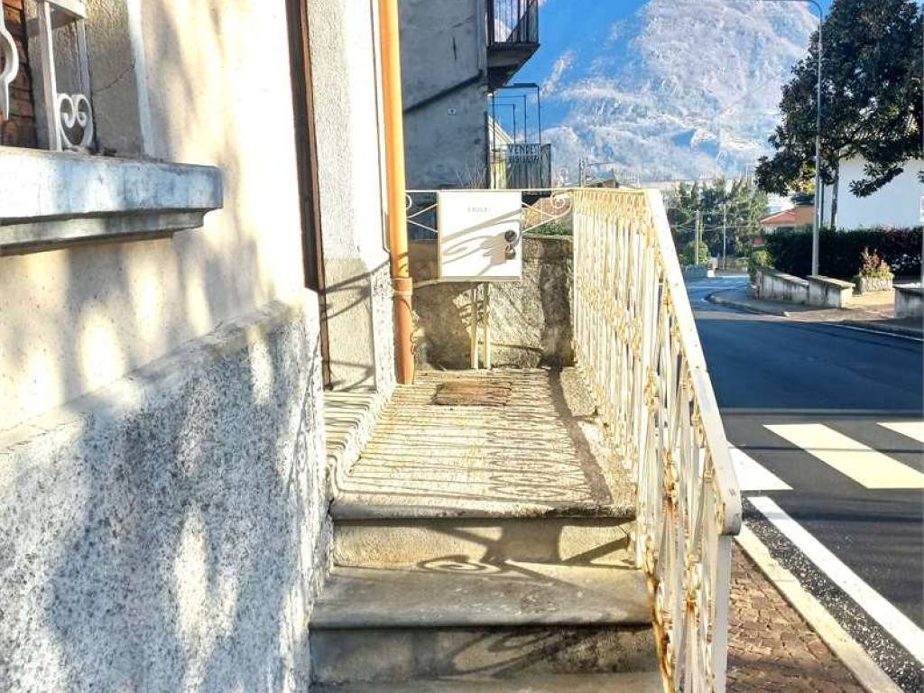 Casa indipendente a Pieve vergonte in Via Mario Massari, 1 - Foto 5