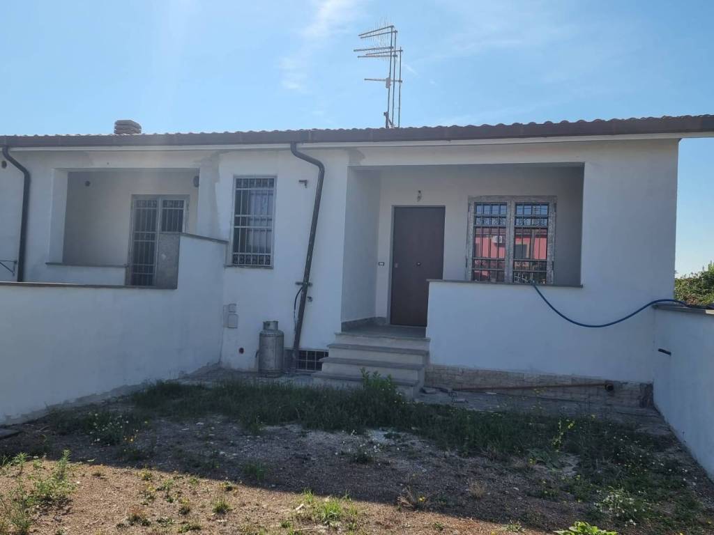 Villetta a schiera a Ardea in Via Pavia, 1 - Foto 2