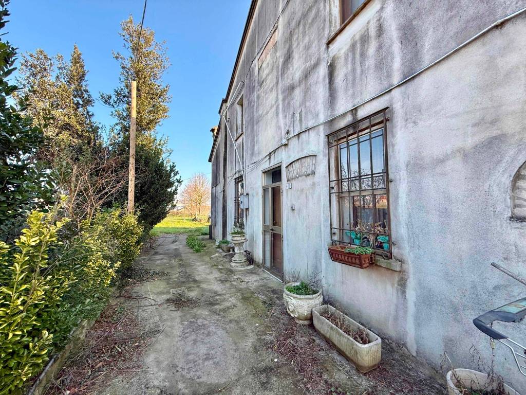 Rustico / casale a Alfonsine in Via Canal Fusignano, 11 - Foto 5