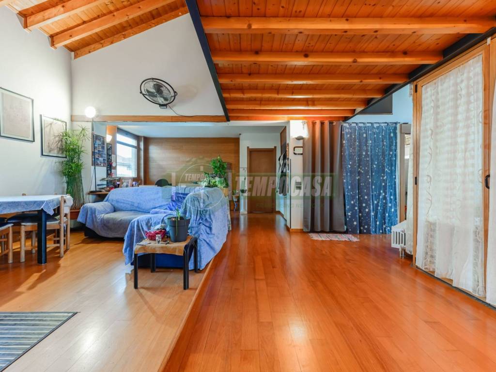 Casa indipendente a Cornate d'adda in Via Edmondo De Amicis, 5 - Foto 4