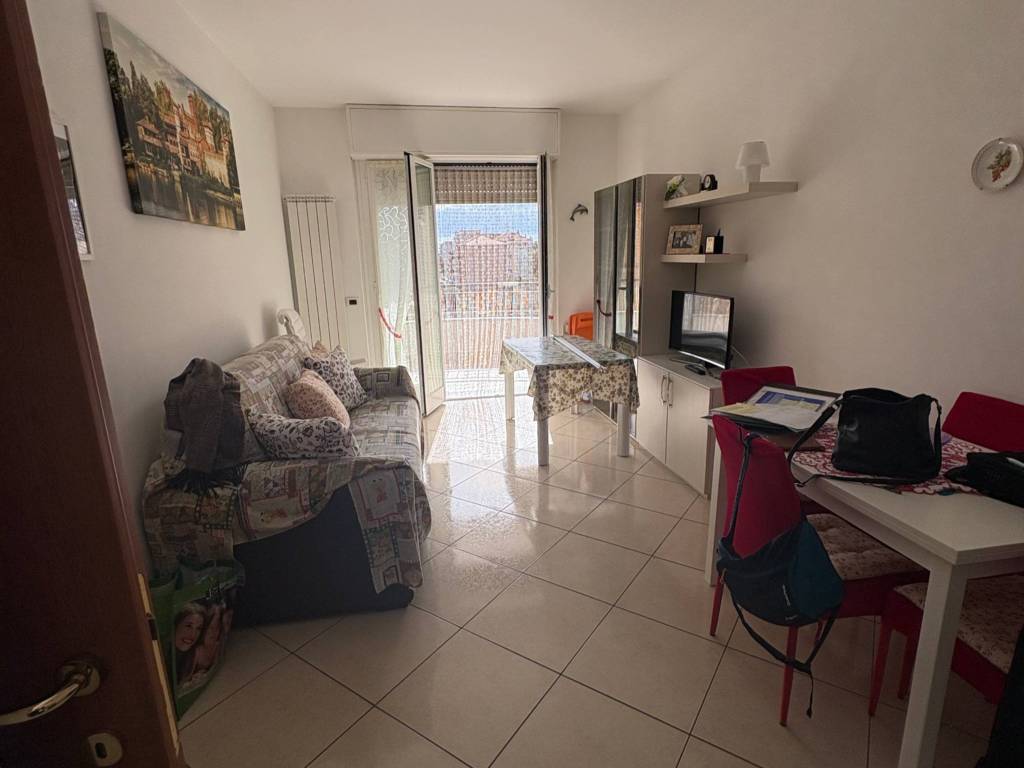 Appartamento a Andora in Via Camillo Benso di Cavour - Foto 5