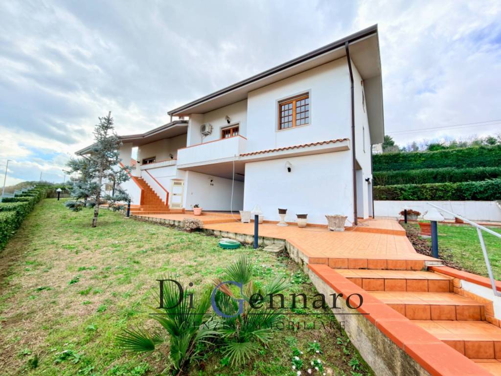 Villa a Tortoreto in via muracche II, 47 - Foto 3