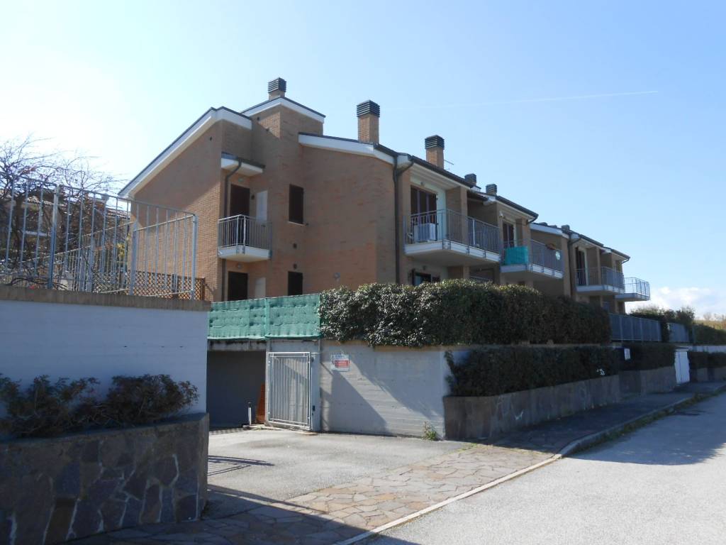 Appartamento a San costanzo in Via Sicilia - Foto 2