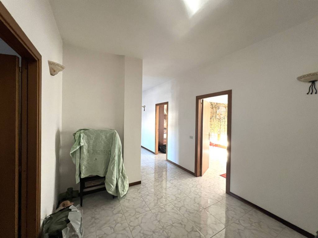 Appartamento a Manduria in Via Roma, 102 - Foto 2