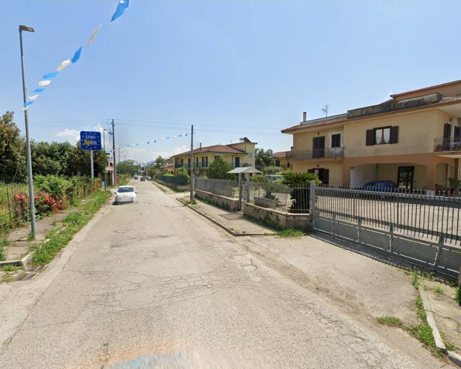 Terreno a Maddaloni in Via Appia, 475 - Foto 2