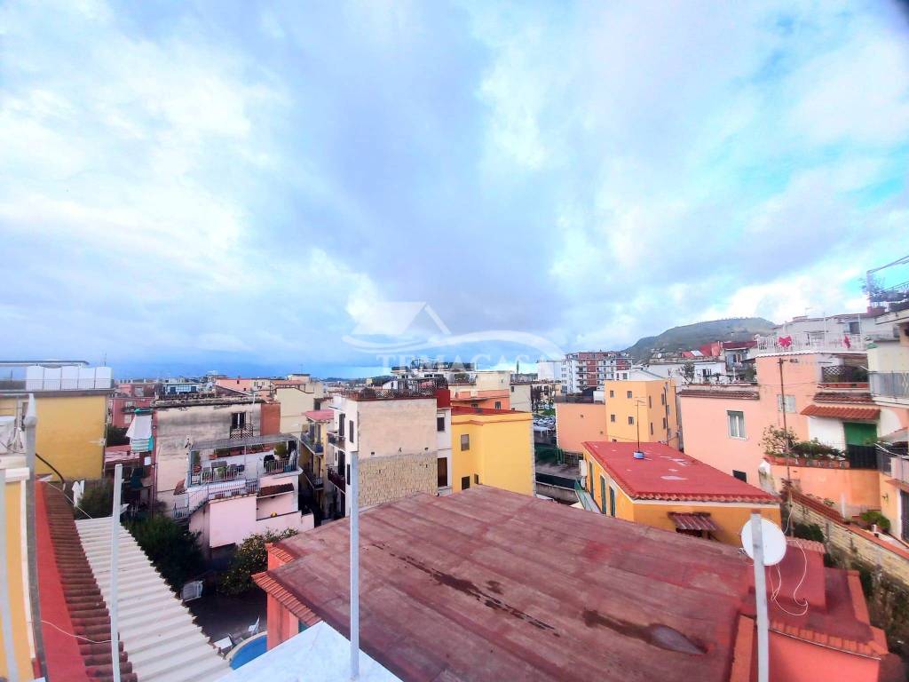 Appartamento a Pozzuoli in Via Girone - Foto 3