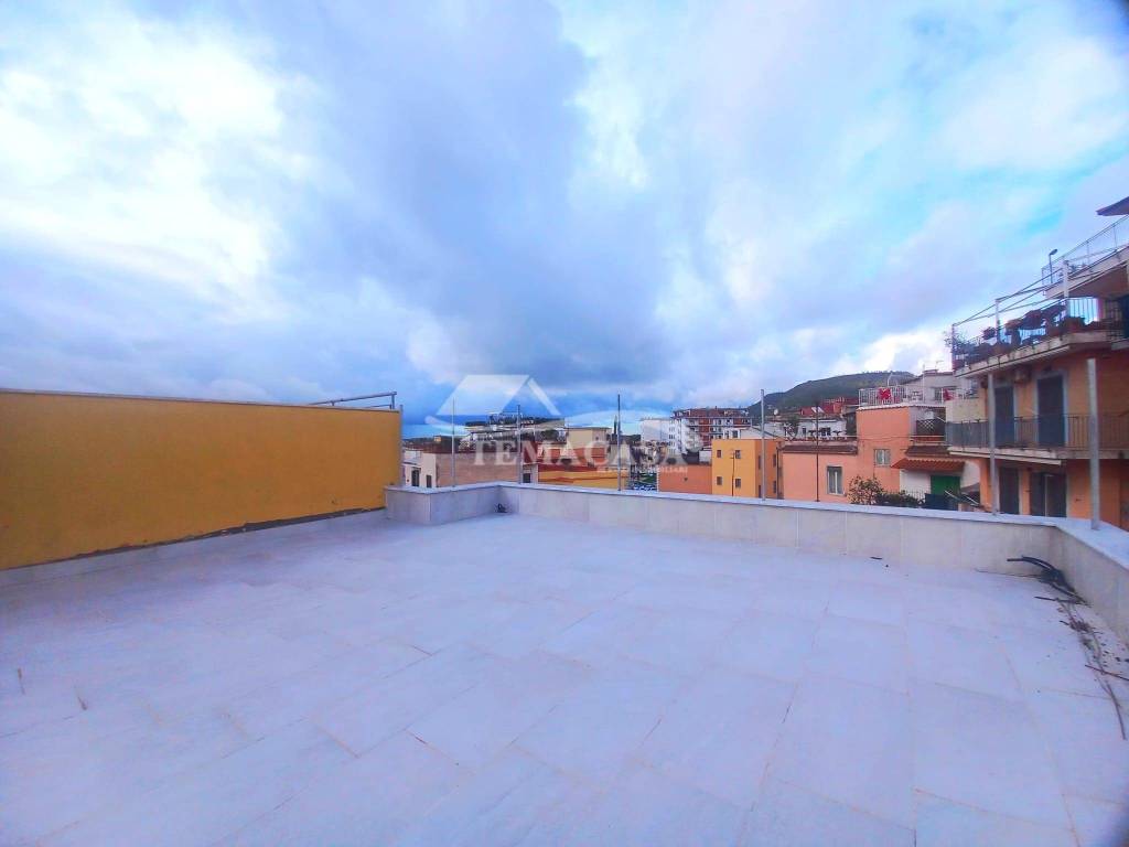 Appartamento a Pozzuoli in Via Girone - Foto 4