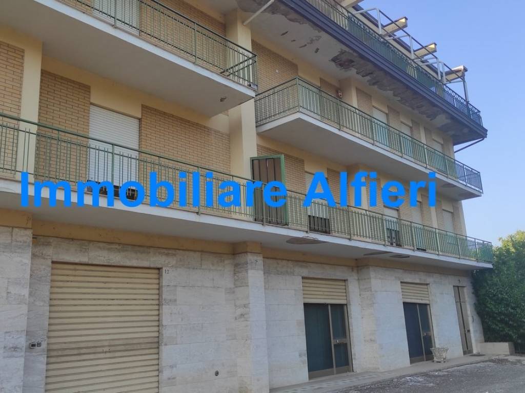 Palazzo / stabile a Apollosa in Via Appia Vecchia, 8 - Foto 5