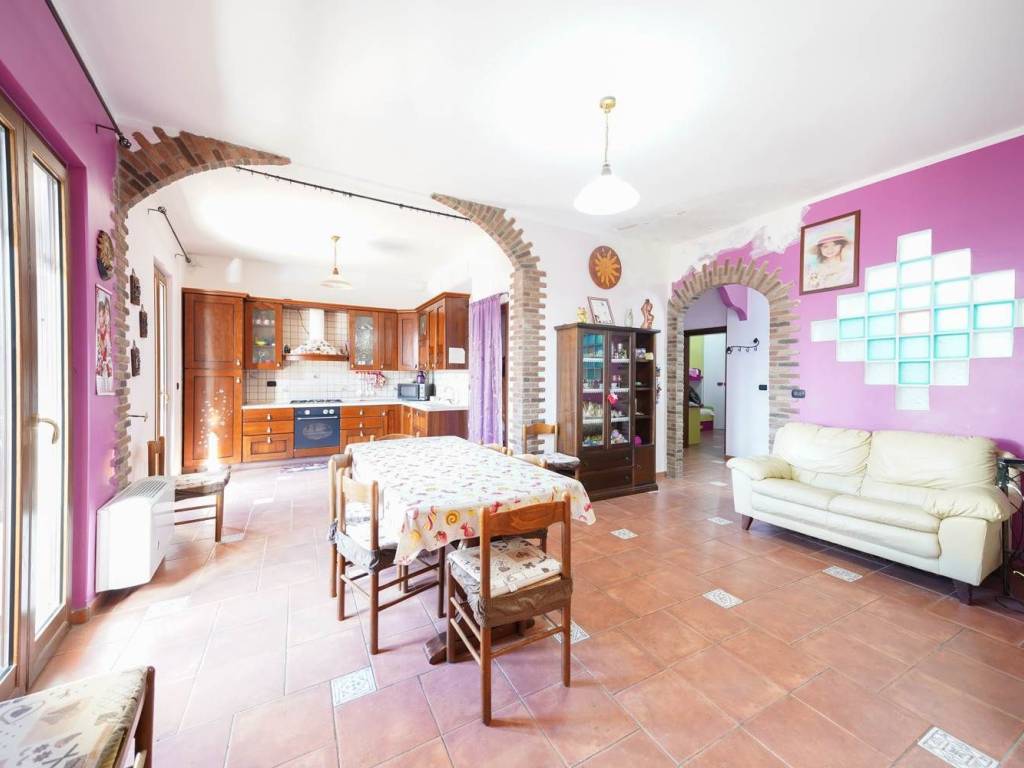Appartamento a Palo del colle in Via Alessandro Volta , 49 - Foto 2