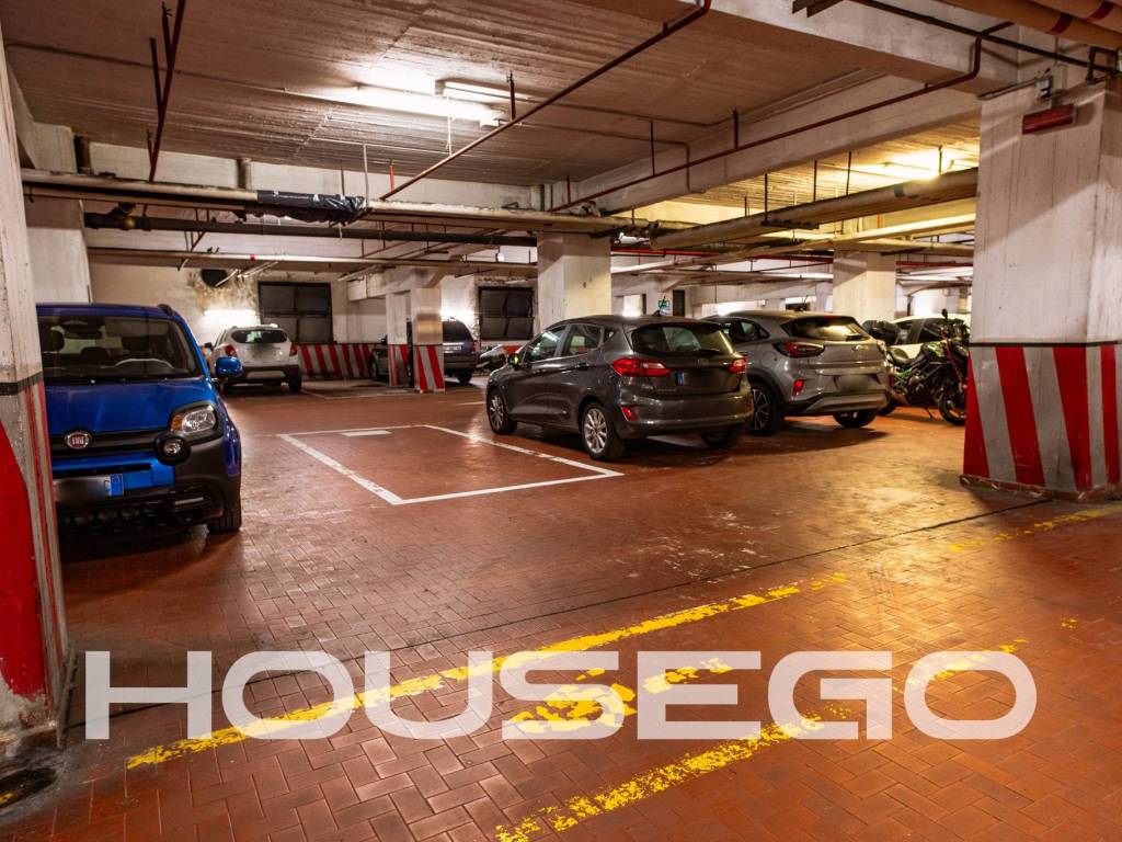 Box / garage a Genova in Via Antonio Cantore - Foto 2