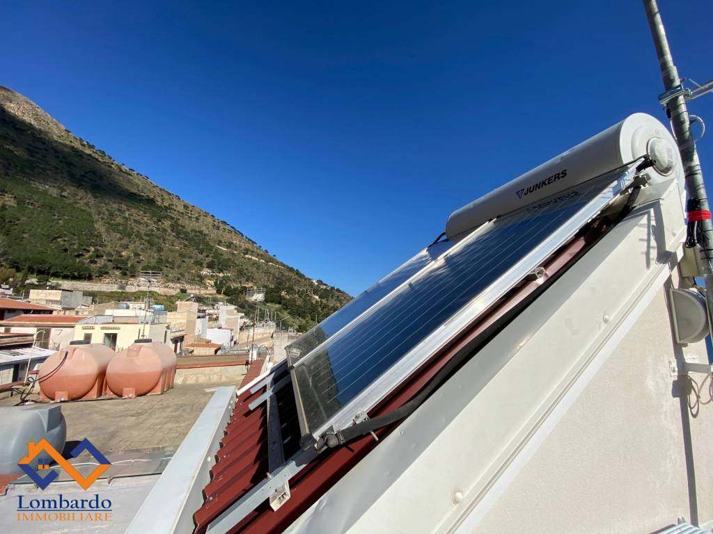 Casa indipendente a Castellammare del golfo in Via Giovanni Amendola - Foto 4
