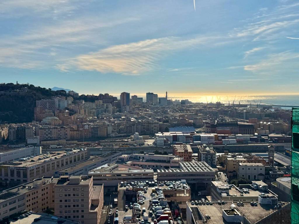 Appartamento a Genova in Via Coronata - Foto 4