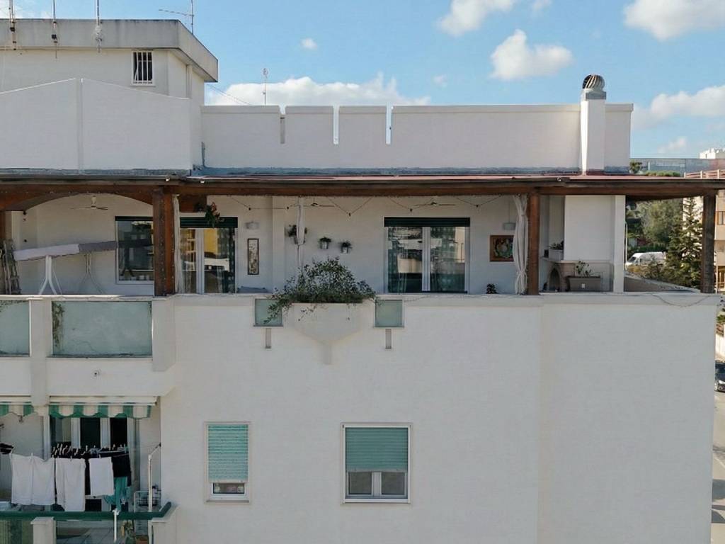 Attico / mansarda a Martina franca in Via Mottola - Foto 3
