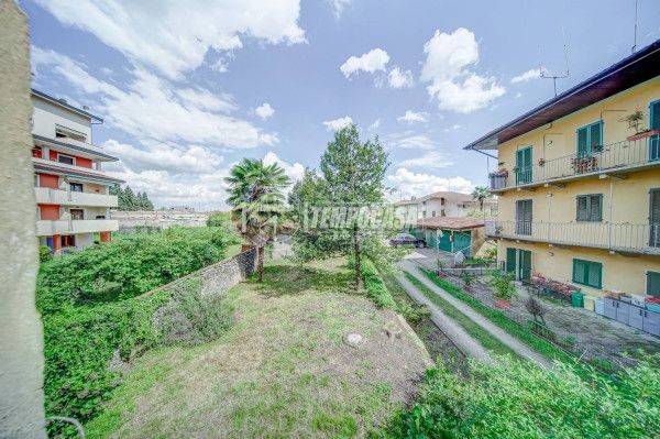 Casa indipendente a Borgomanero in Via Maggiate, 7 - Foto 3