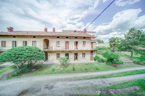 Casa indipendente a Borgomanero in Via Maggiate, 7 - Foto 4