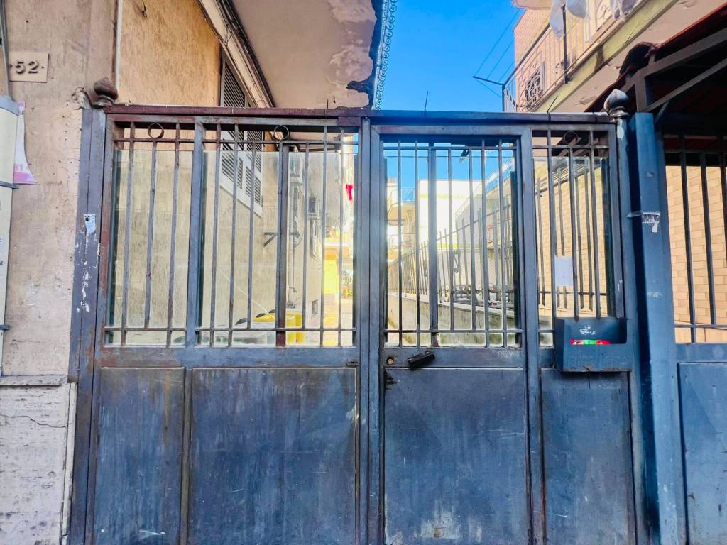 Appartamento a Napoli in Via Villa Bisignano Traversa 4, 52 - Foto 3