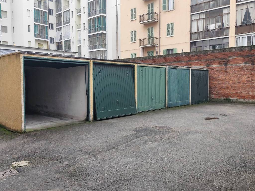 Box / garage a Asti in Via Guglielmo Ventura, 13 - Foto 4