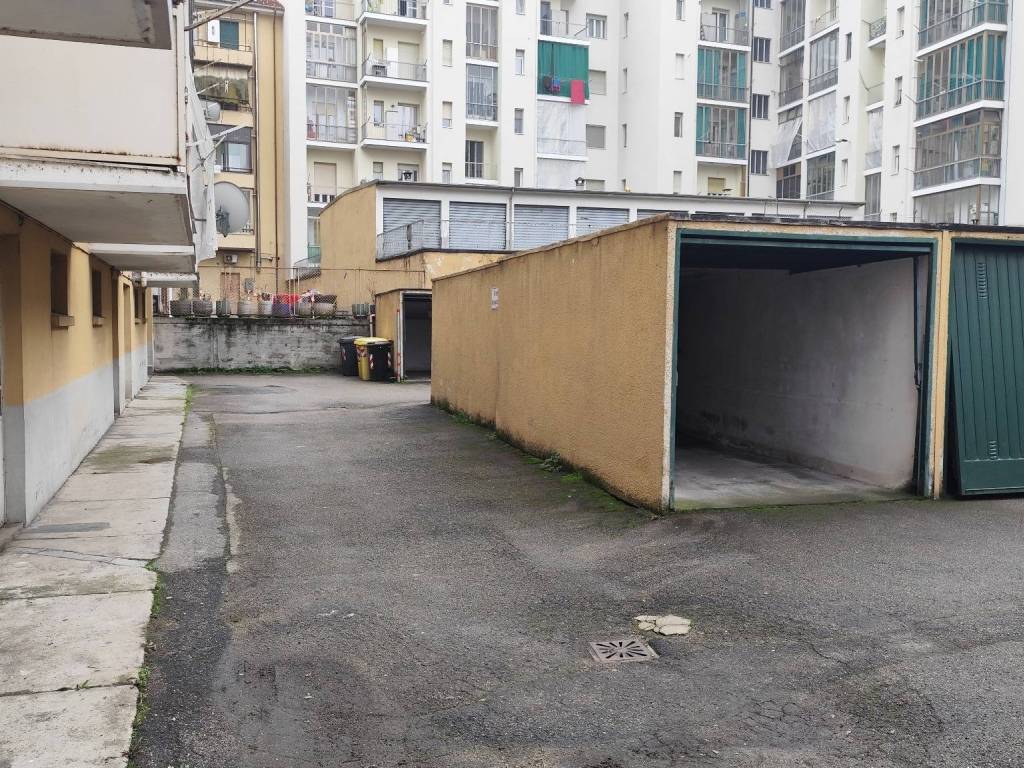 Box / garage a Asti in Via Guglielmo Ventura, 13 - Foto 5