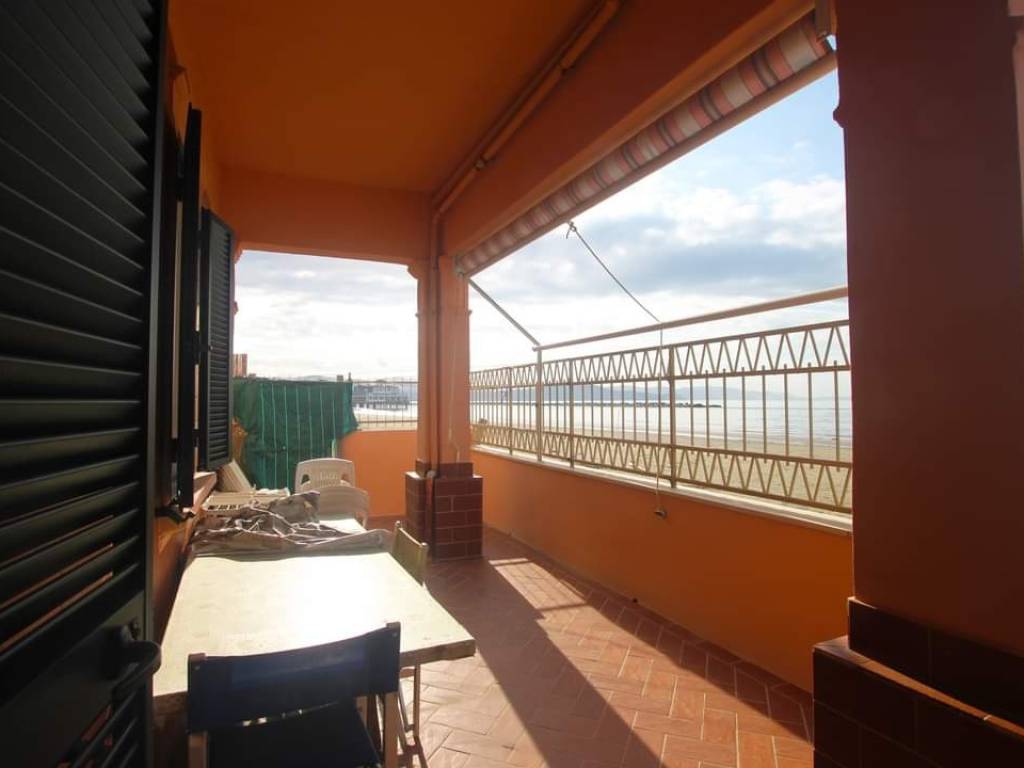 Villa a Follonica - Foto 2