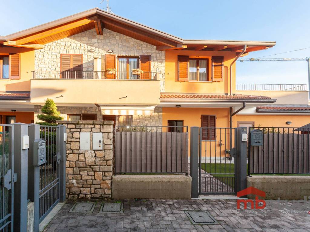 Villetta a schiera a Locate varesino - Foto 2