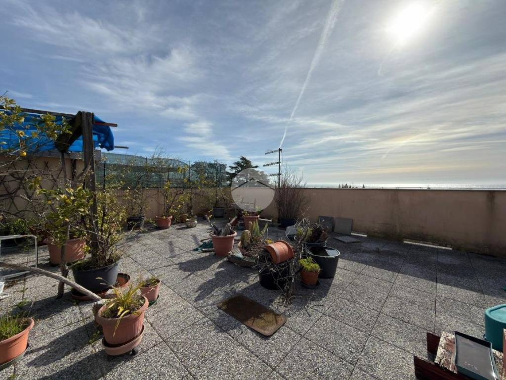 Appartamento a Genova in Via rostan - Foto 3