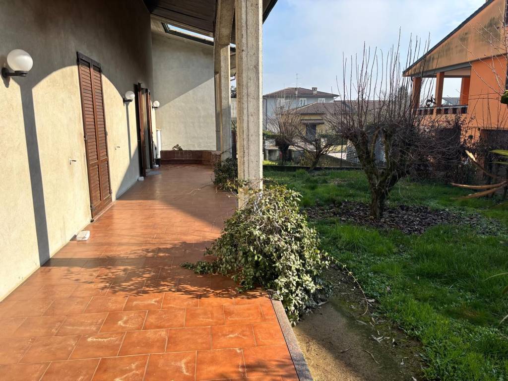 Villa a Stagno lombardo in Via Giacomo Amendola, 10 - Foto 4