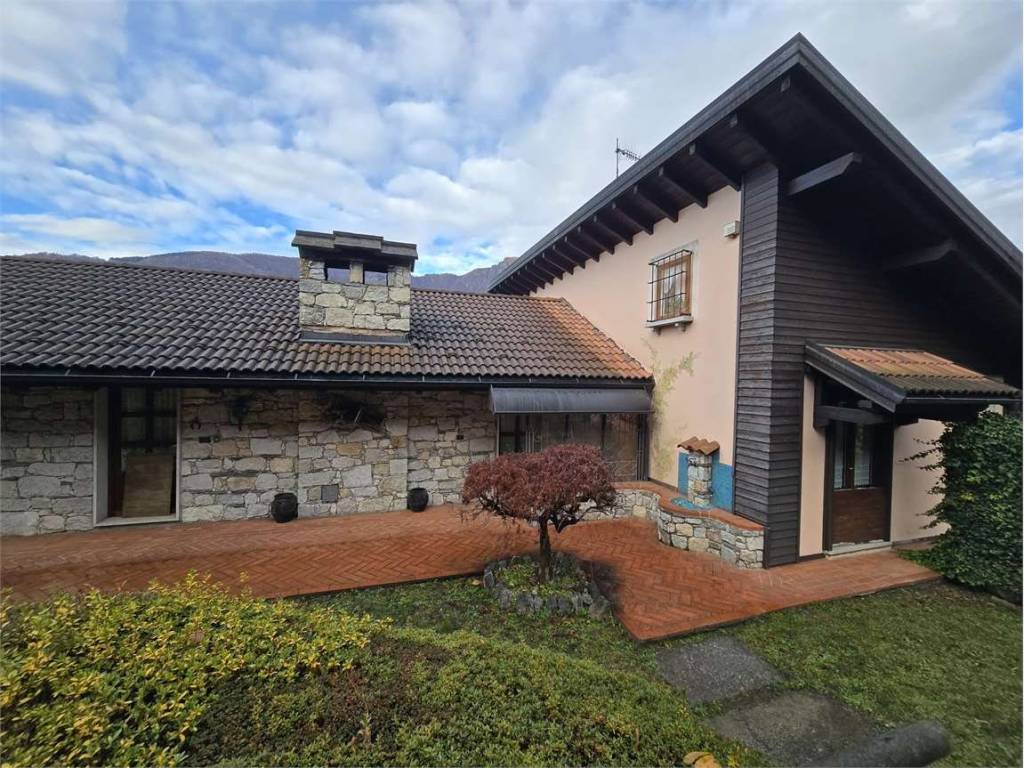 Villa a Gravellona toce in Via Granerolo - Foto 2