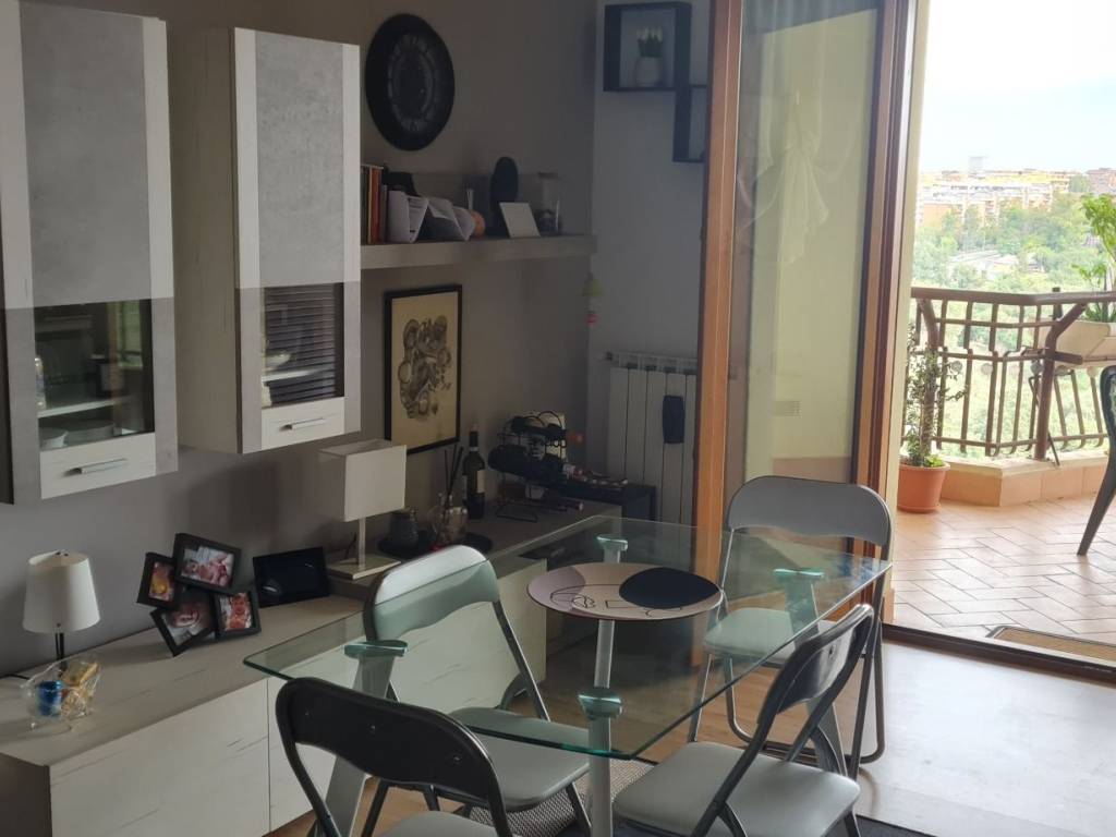 Attico / mansarda a Pomezia in Largo Palinuro - Foto 3