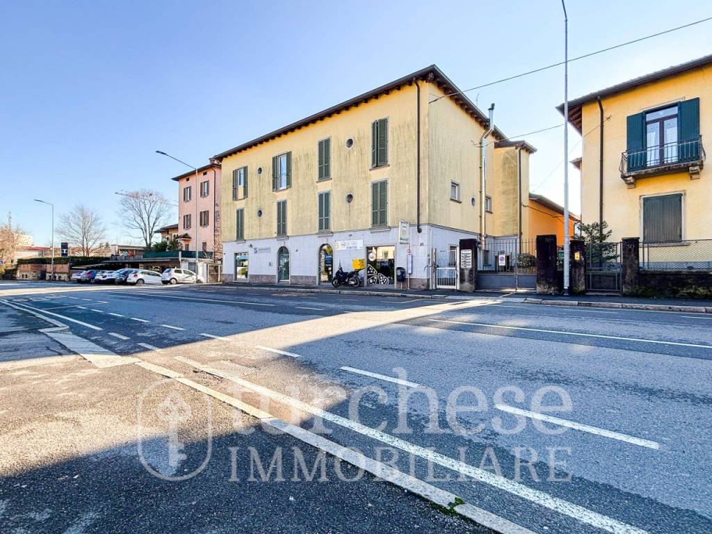 Appartamento a Bergamo in Via C. Baioni, 28 - Foto 2