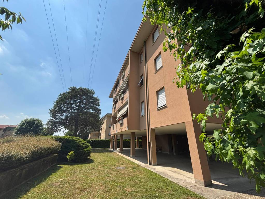 Appartamento a Arosio in VIA PREALPI, 7 - Foto 4