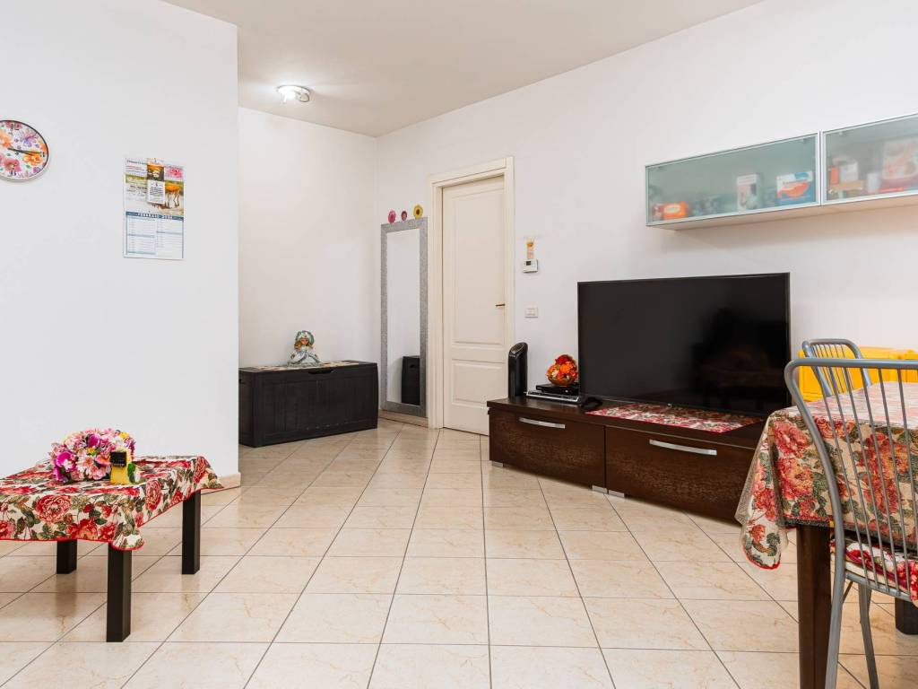 Appartamento a Prato in Via Augusto Borgioli, 27 - Foto 3