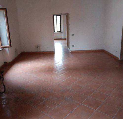 Appartamento a Fabriano in Via Giuseppe Mazzini 37 - Foto 5