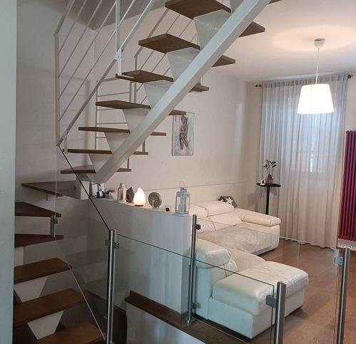 Villa a Fabriano in Viale Giovanni Bovio 14 - Foto 5
