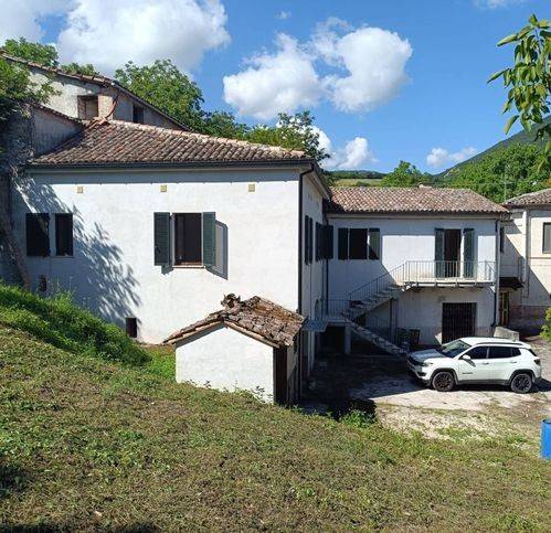 Appartamento a Fabriano in Frazione Attiggio - Foto 3
