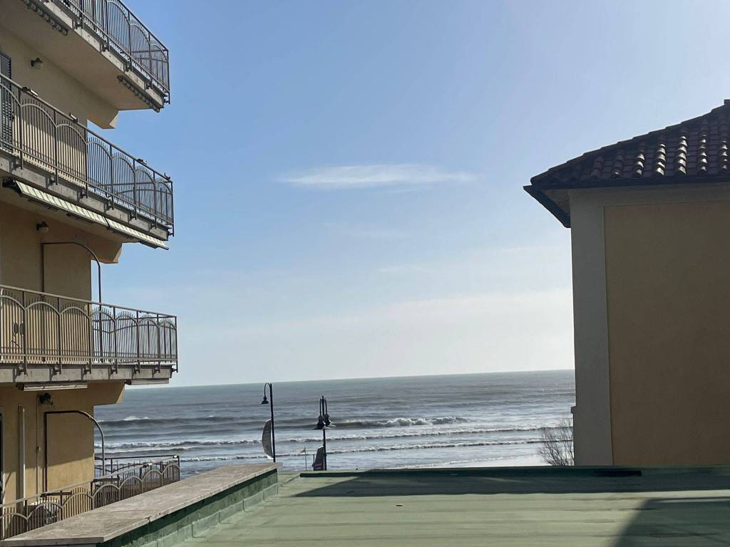 Appartamento a Nettuno in Via Venezia - Foto 4