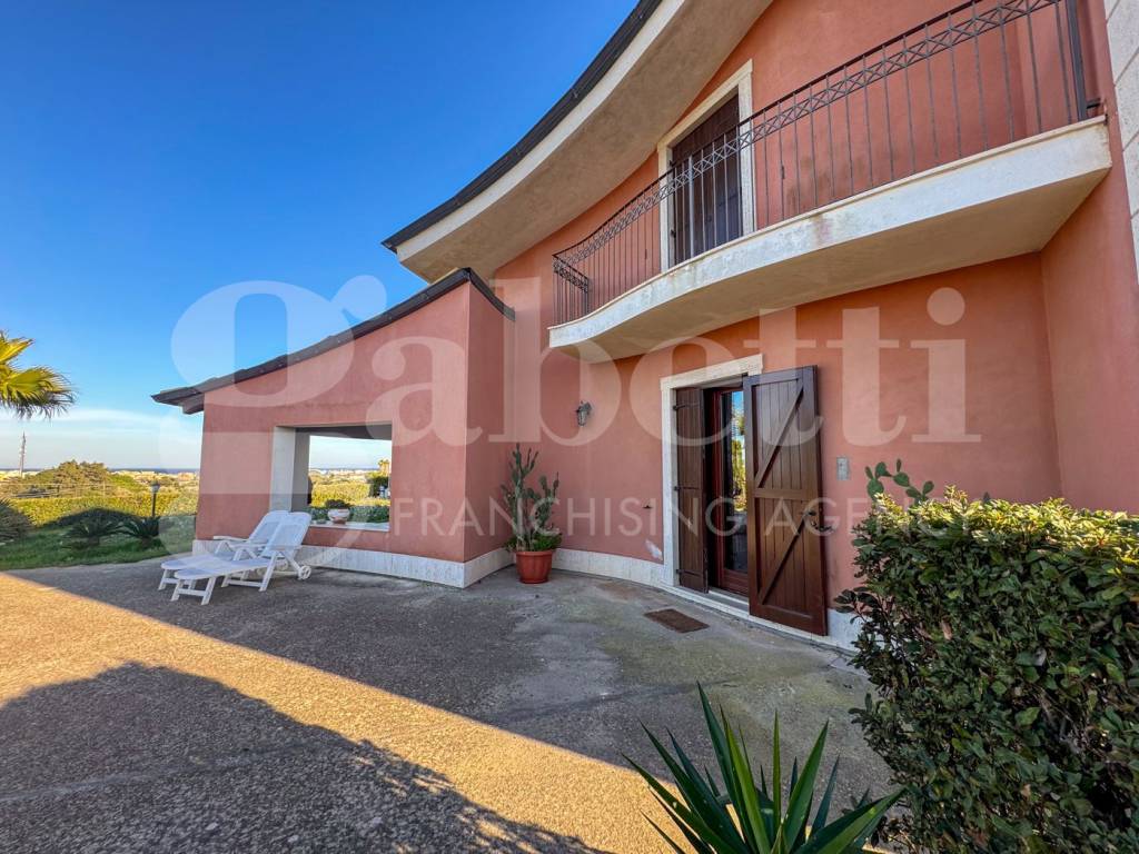 Villa a Pachino in Viale Sebastiano Fortuna, . - Foto 2