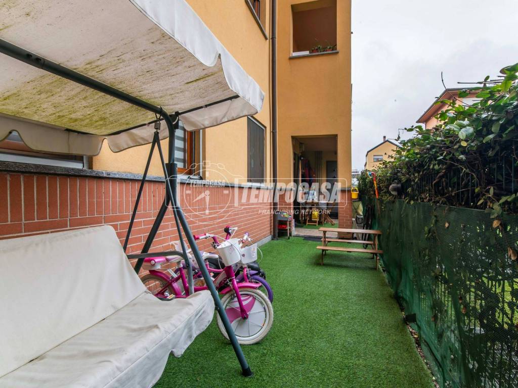 Appartamento a Desio in Via Lombardia - Foto 3