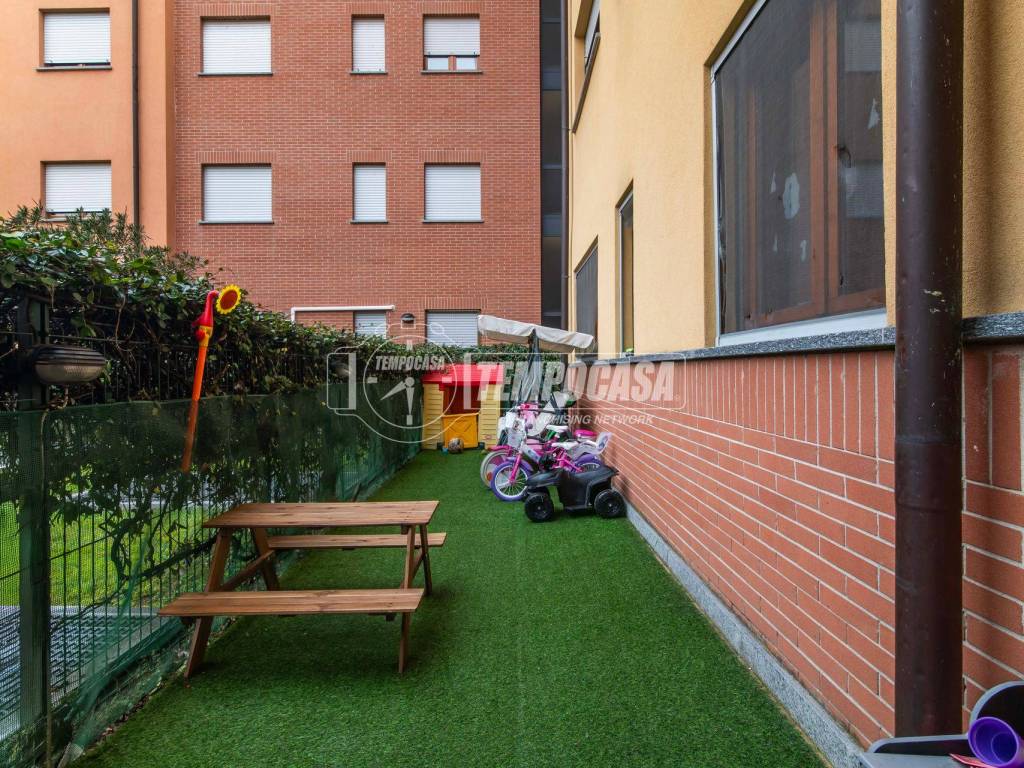 Appartamento a Desio in Via Lombardia - Foto 4