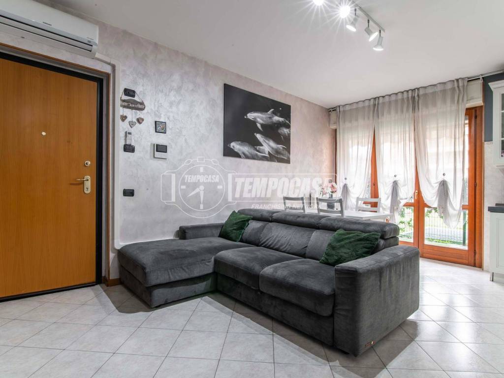 Appartamento a Desio in Via Lombardia - Foto 5