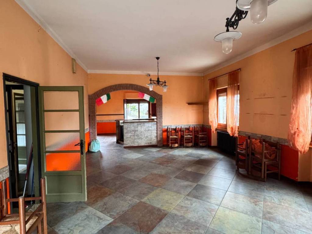 Villa a Valbrona in VIA RISORGIMENTO, 5 - Foto 3