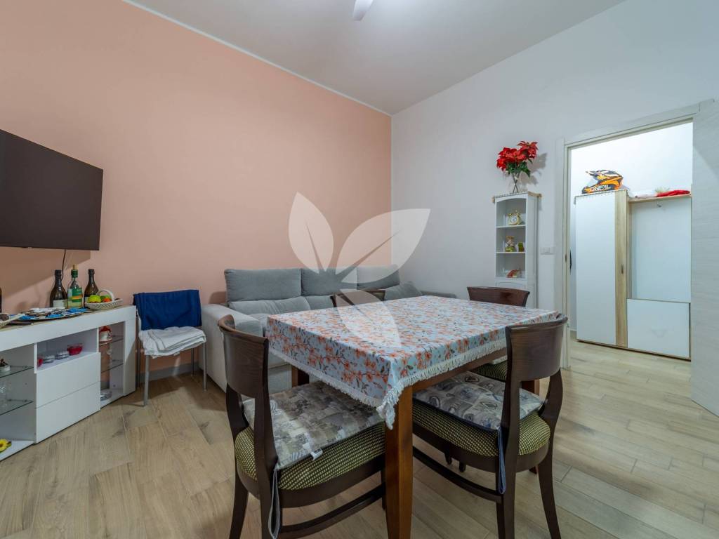 Appartamento a Parma in Via Giulio e Guido Carmignani, 1 - Foto 2