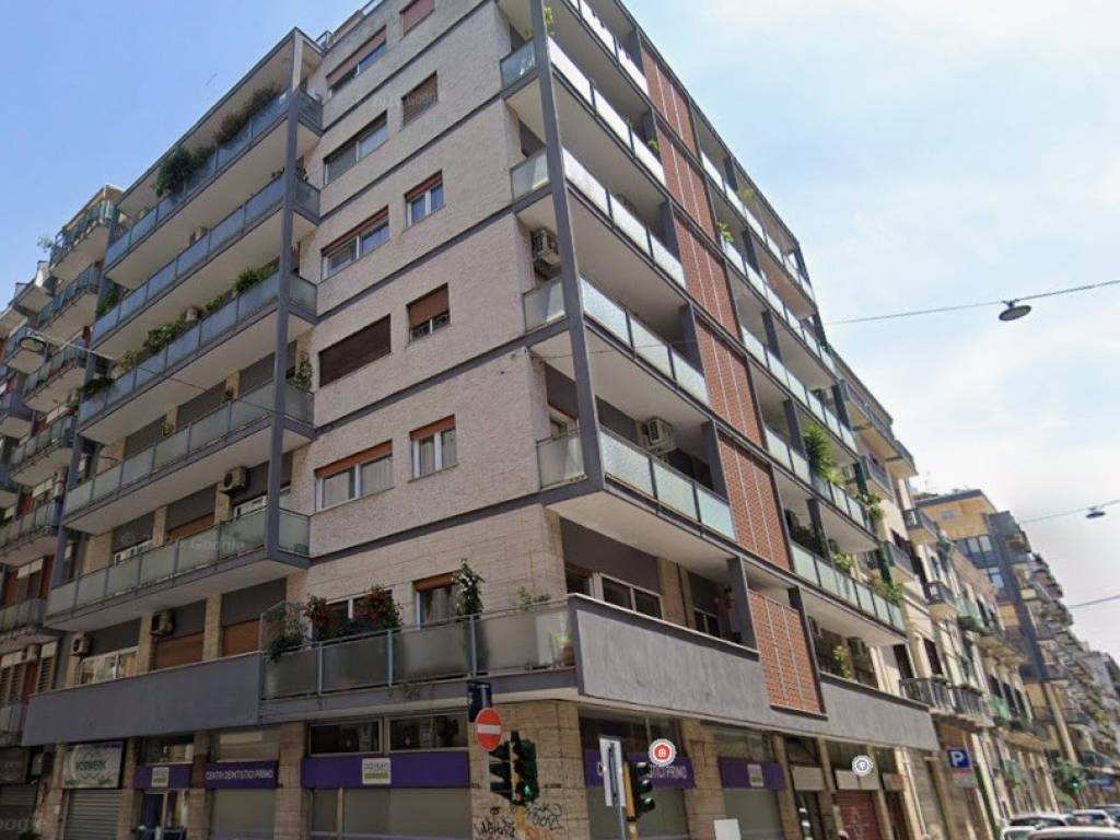 Appartamento a Bari in Via Quintino Sella - Foto 2