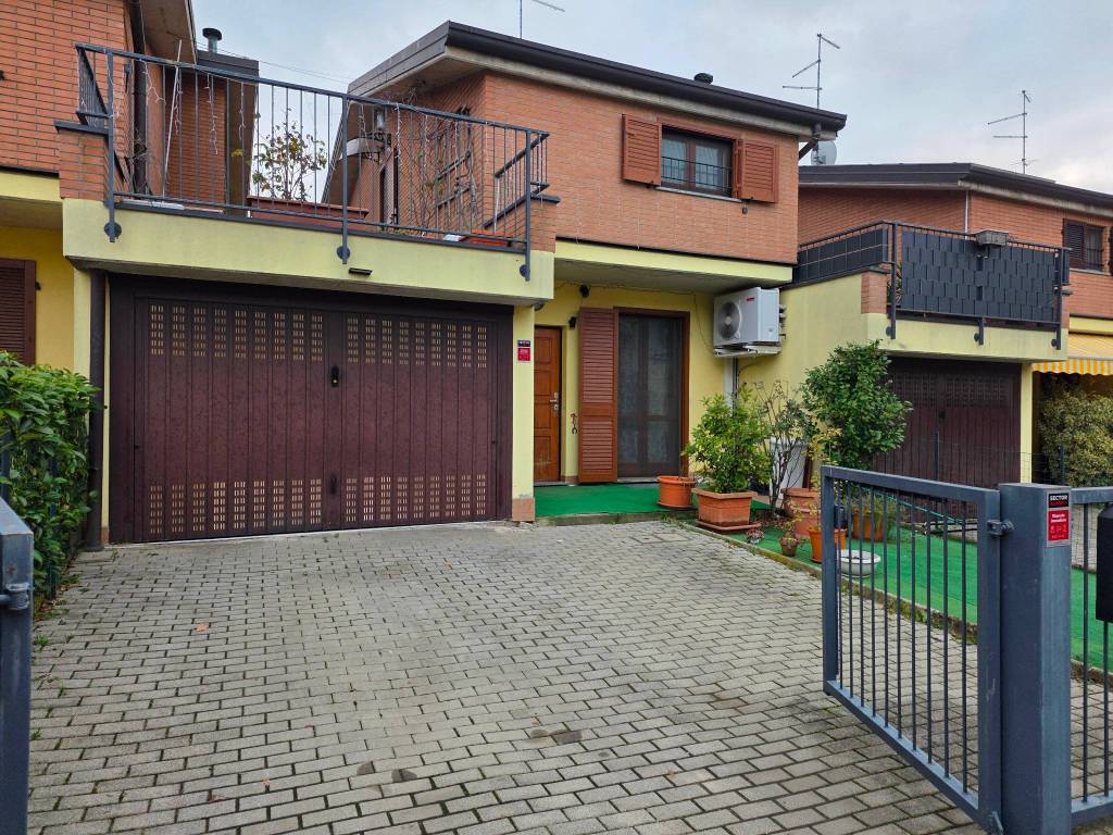 Villetta a schiera a Gerenzano in Via Rovello, 100 - Foto 3