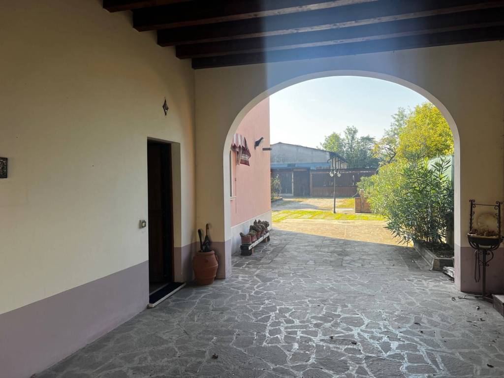 Casa indipendente a Castiglione delle stiviere - Foto 2