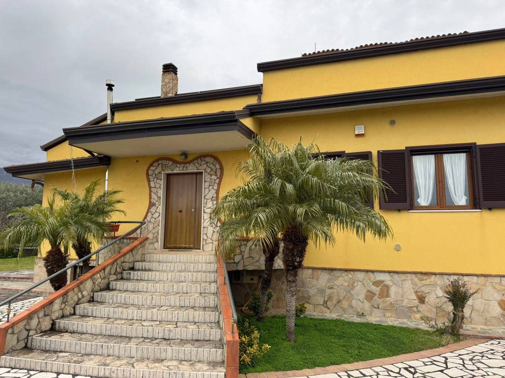 Villa a Eboli in Via Bertrando Spaventa - Foto 2