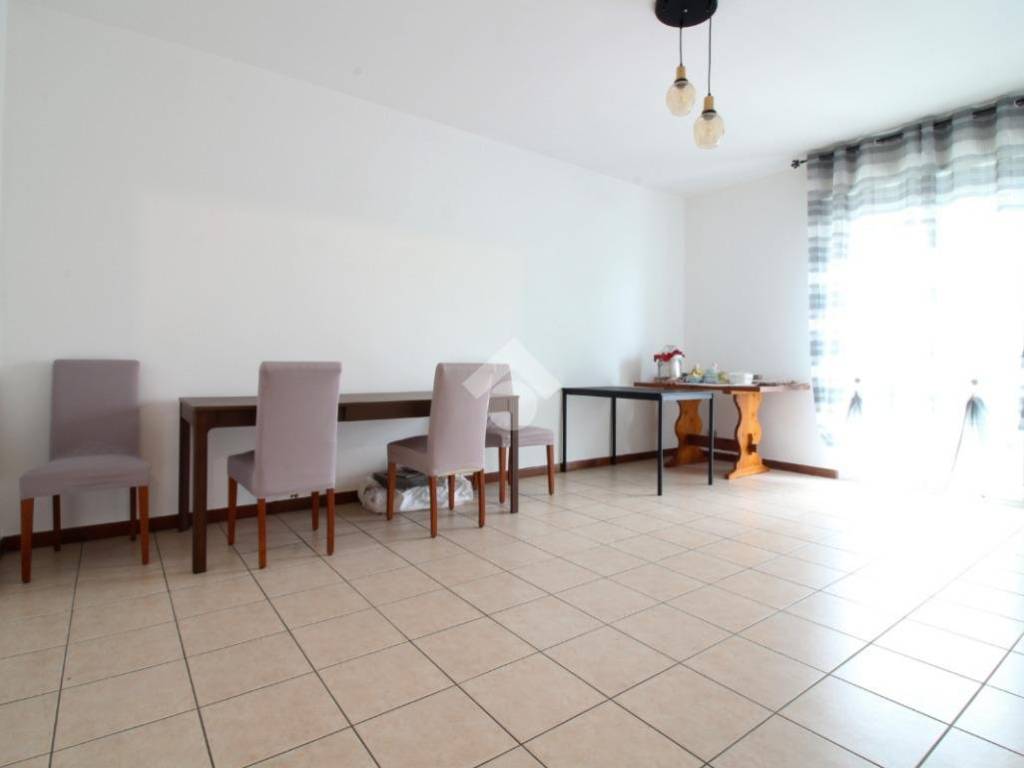 Appartamento a Pavia in Via giuseppe marchesi, 35 - Foto 2